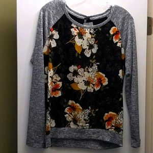Kut from the Kloth floral top